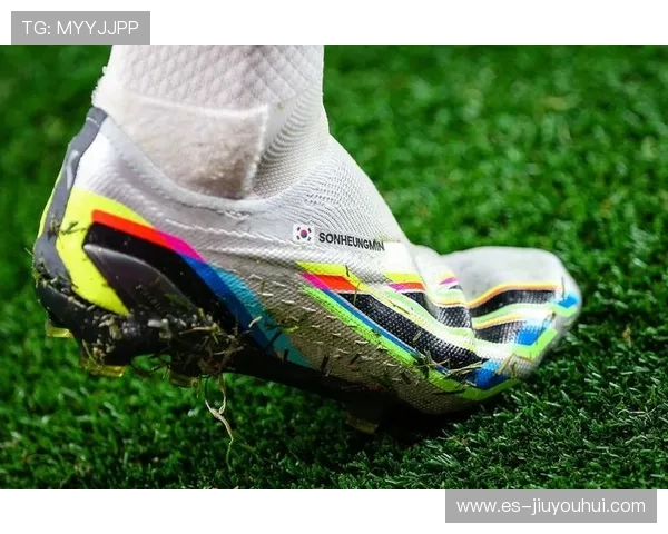 颠覆速度与触感极限的未来之履新一代智能足球战靴全面登场